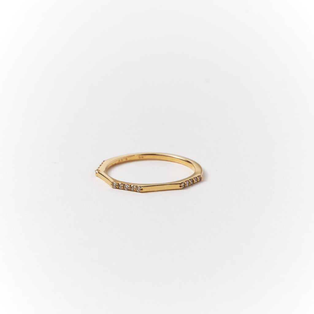 Luna Band Ring